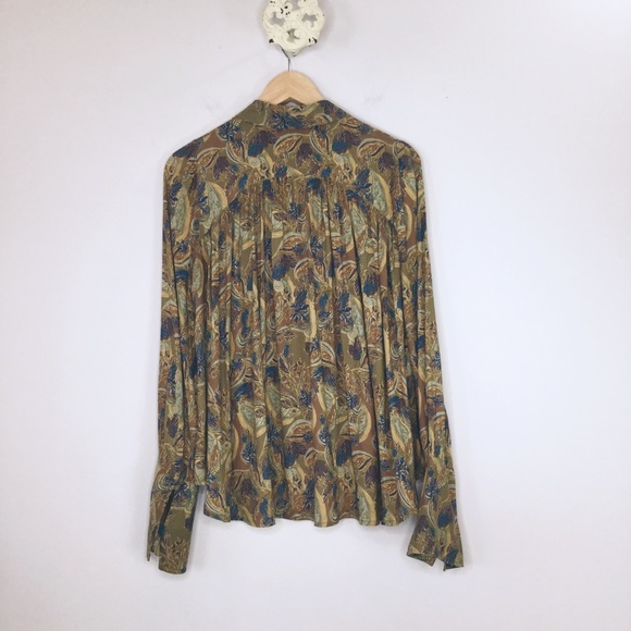 Free People Top flowy leaf pattern button down blouse - Picture 2 of 8